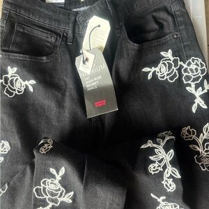 Levi's Black Floral Embroidery High-Rise Jeans